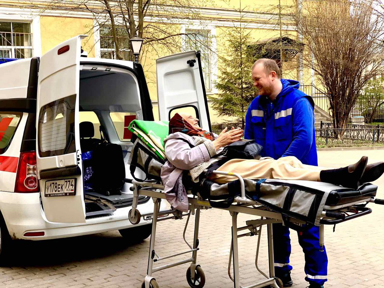 Перевозка лежачих больных в Новосибирске